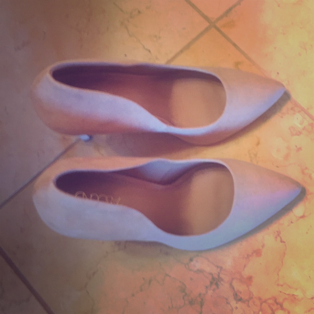 Brand new nude pink heels